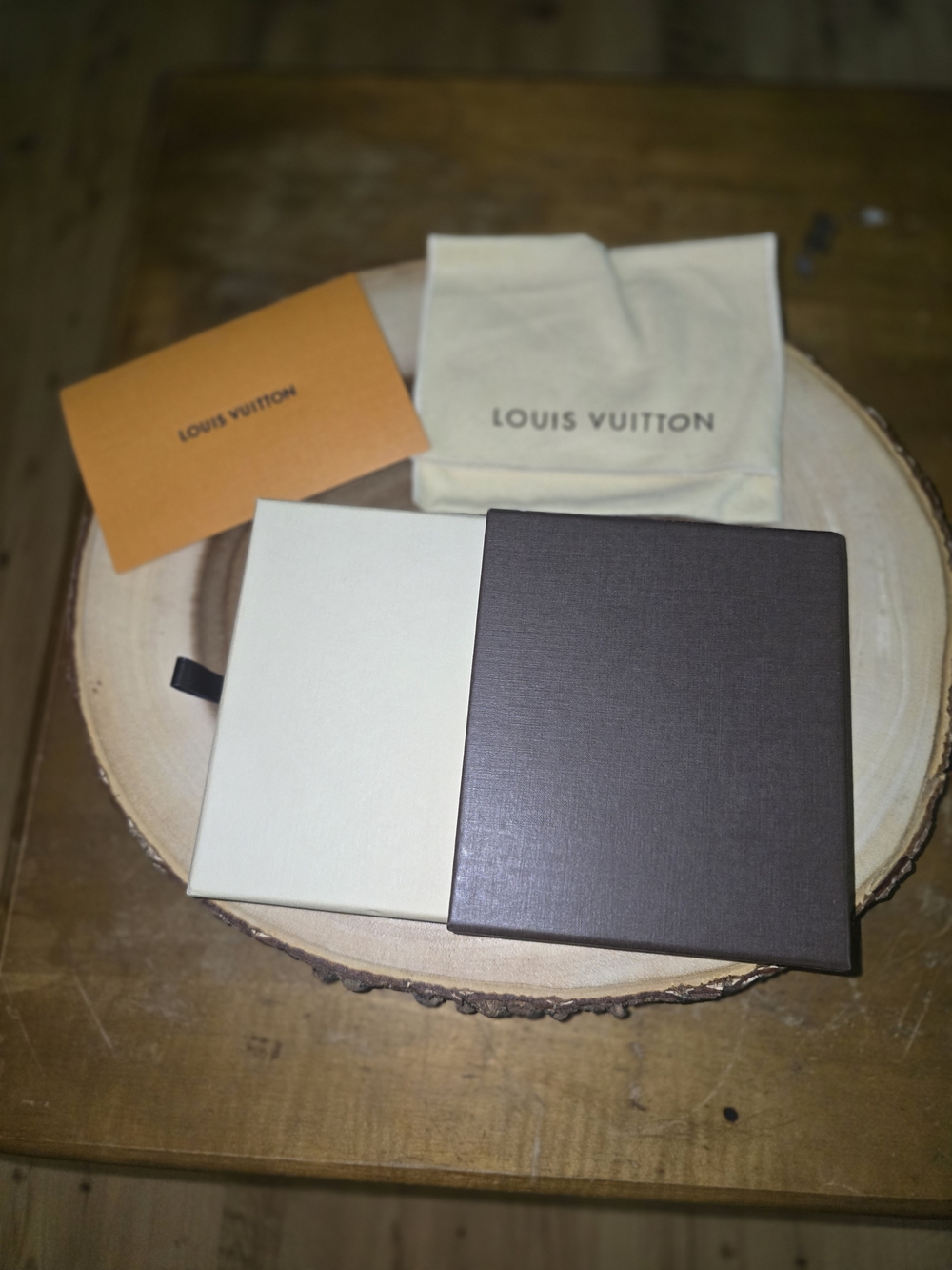 Louis Vuitton Brown and Cream Box Set with Dust Bag & Card - Picture 2 of 6